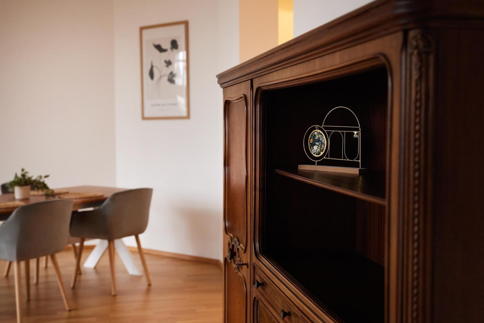 Idee Living: Design-Apartment- Netflix - 6 Pers MHG Esterno foto
